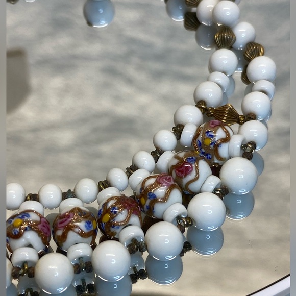 Vintage Rare Antique Venetian Wedding Cake & Milk Glass Beaded Bib Necklace 16” - Picture 15 of 17